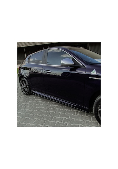 Alfa Romeo Giulietta Yan Marşpiyel 2010-2020 Uyumlu Yan Etek Piano Black Abs
