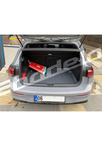 Volkswagen Golf 8 R Lıne Uyumlu Bagaj Havuzu Kokusuz Kaucuk 3D