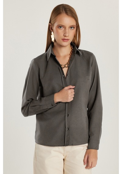 Tudors Kadın Slim Fit Dar Kesim Uzun Kollu Pamuklu Vücuda Oturan Dokulu Antrasit Basic Gömlek-38816