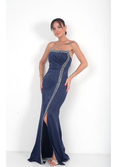 By Saygı Kadın Straplez Yaka Önü Büzgülü Taş Detaylı Diamond Kumaş Simli Uzun Elbise Lacivert By Saygı Kadın Straplez Yaka Önü Büzgülü Taş Detaylı Diamond Kumaş Simli Uzun Elbise Lacivert
