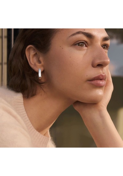 Sensai Radiant Glow Foundation - Fondöten Rg203 Diğer