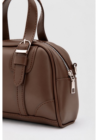 Shule Bags Peggy Oval Çapraz Çanta Fındık Kabuğu Kahverengi