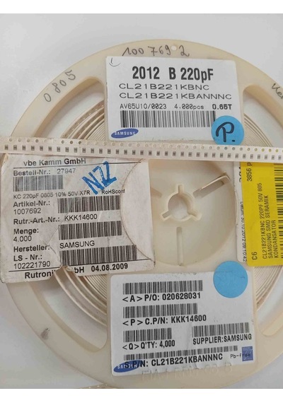 Cl21b221kbnc 220pf 50v 805 Samsung Uyumlu Smd Seramik Kondansatör 1000 Adet