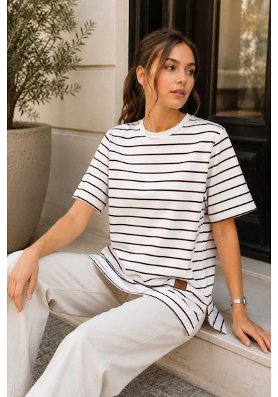 Tenra Kadın Beyaz Çizgili Oversize Kısa Kol Basic Tunik Tişört Kahverengi