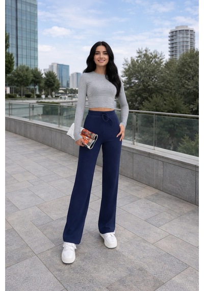 Gugus Kadın Bol Paça İçi Polarlı Fitilli Pantolon Içi Wide Leg Eşofman Altı Füme Lacivert Gugus Kadın Bol Paça İçi Polarlı Fitilli Pantolon Içi Wide Leg Eşofman Altı Füme Lacivert