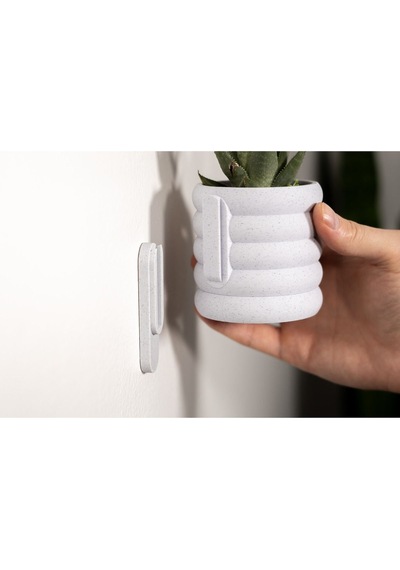 Modern Tarz Duvar Askılı Beyaz Plastik Saksı
