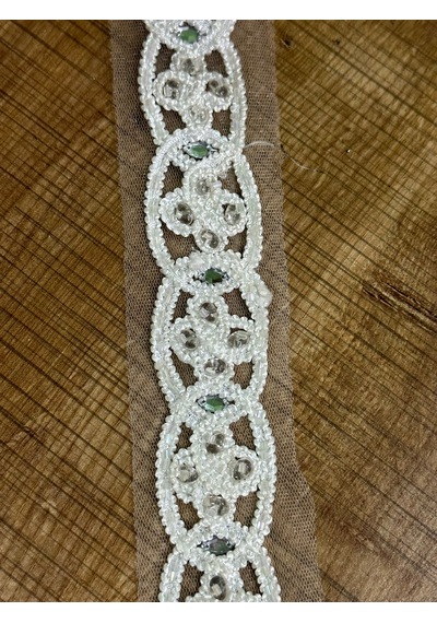 En 3 Cm Dantel Güpür Boncuklu Dikiş Aksesuarı Şerit 1 Metre