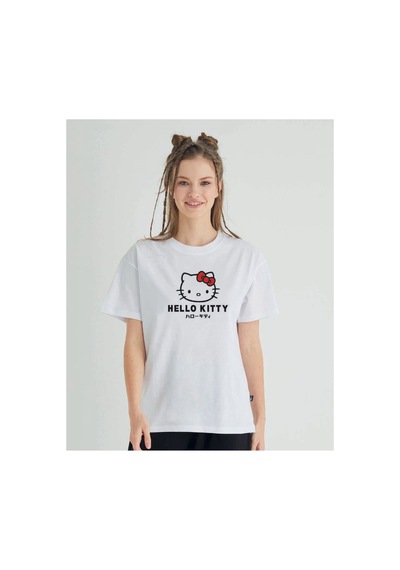 Lisanslı Baskılı Basic Beyaz T-shirt Relaxed Kalıp