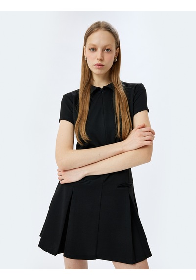 Koton Kalın Piliseli Slim Fit Kısa Kollu Fermuarlı Mini Elbise Siyah 5sal80058ık Siyah