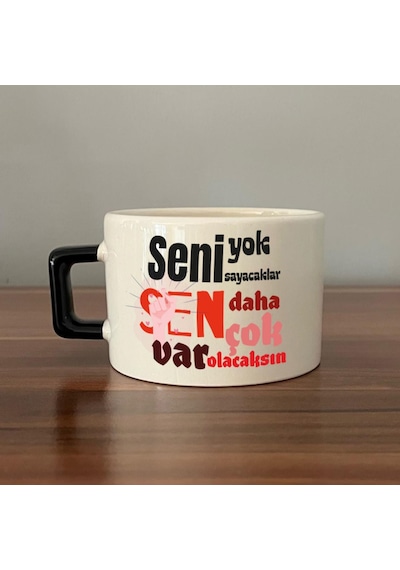 Seni Yok Sayacaklar Baskılı Kadınlar Günü Siyah Kulplu C Fincan