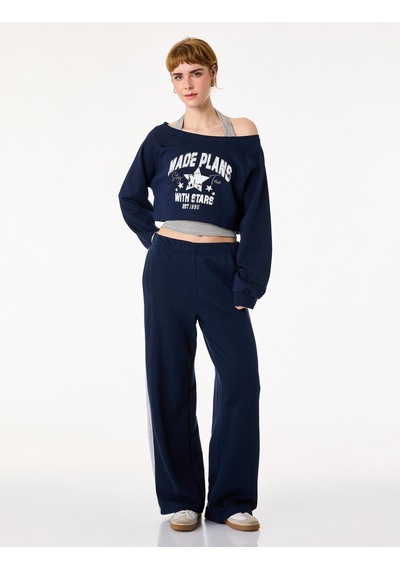 Koton Rahat Kalıp Uzun Kollu Boyundan Bağlama Detaylı Crop Baskılı Sweatshirt Lacivert 6sal10378ık
