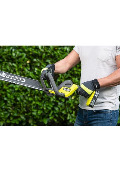 18 V One+ Akülü Motorlu Ve Akülü Çalı Budama Makası Kombo Kit Ry18lt18hta-120 Ayarlanabilir Kesim Genişliği 25 30 Cm, 55 Cm Bıçaklı Çalı Makası, 24 Mm Kesme Kalınlığı, 1 X 2,0 Ah Ve