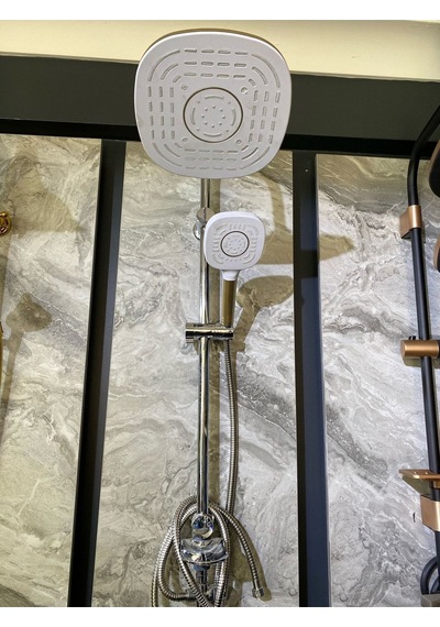 İsaoğlu Yapı Gold Beyaz Çift Renk Tepe Yağmurlama Ve Banyo Bataryası Seti Beyaz Robot Duş Seti Beyaz Duş Başlığı Beyaz