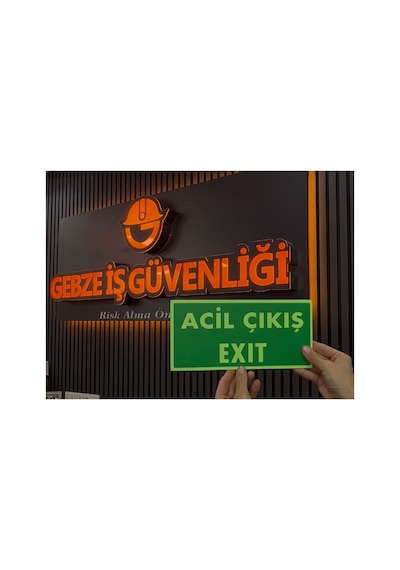 Acil Çıkış Exit