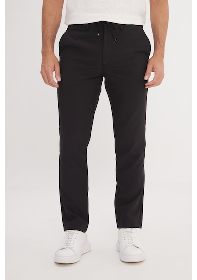 AC&Co / Altınyıldız Classics Erkek Sıyah Slim Fit Dar Kesim Beli Bağlamalı Çizgili Yan Cepli Casual Jogger Pantolon Siyah AC&Co / Altınyıldız Classics Erkek Sıyah Slim Fit Dar Kesim Beli Bağlamalı Çizgili Yan Cepli Casual Jogger Pantolon Siyah