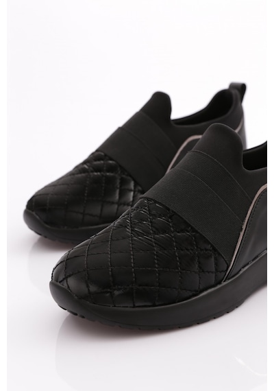 Dgn 204 Kadin Üstü Lastikli Kare Desenli Sneaker Ayakkabi 204-2494-R11318 Siyah