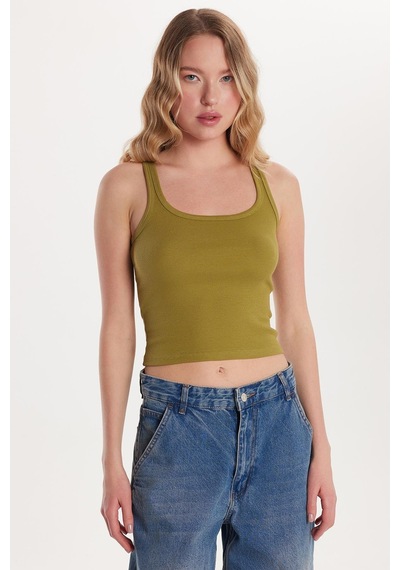 Tudors Kadın Slim Fit Dar Kesim İnce Askılı U Yaka Yeşil Body Atlet-34169 Yeşil