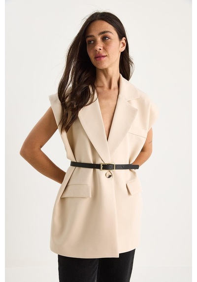 Shade Kadın Cep Detaylı Kemerli Vatkalı Oversize Astarlı Blazer Yelek 11143 60281003 - Bej