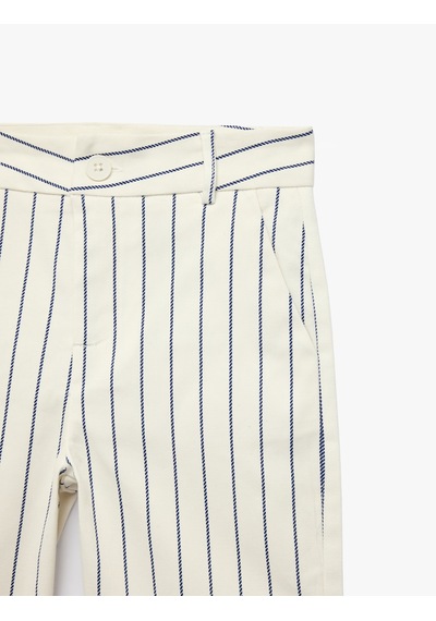 Koton Pamuklu Cepli Beli Ayarlanabilir Lastikli Gabardin Çizgili Şort Ekru Çizgili 6skb40137tw