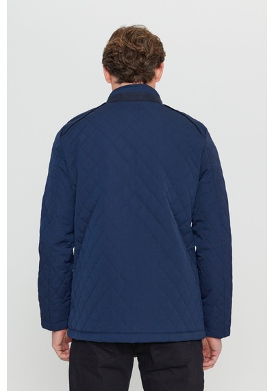 AC&Co / Altınyıldız Classics Erkek Lacı Standart Fit Normal Kesim Dik Yaka Kapitone Desenli Çıtçıtlı Yan Cepli Overcoat Lacı