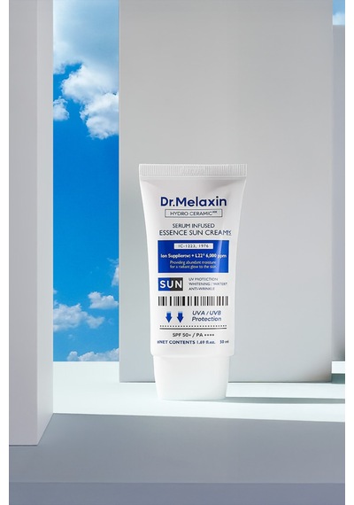 Hydro Ceramic Yoğun Nemlendirici Essence Güneş Kremi Spf50+ Pa++++ 50 Ml
