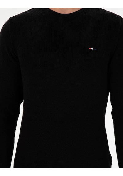 U.S. Polo Assn. Erkek Slim Fit Bisiklet Yaka Siyah Basic Kazak 50298282-VR046 U.S. Polo Assn. Erkek Slim Fit Bisiklet Yaka Siyah Basic Kazak 50298282-VR046