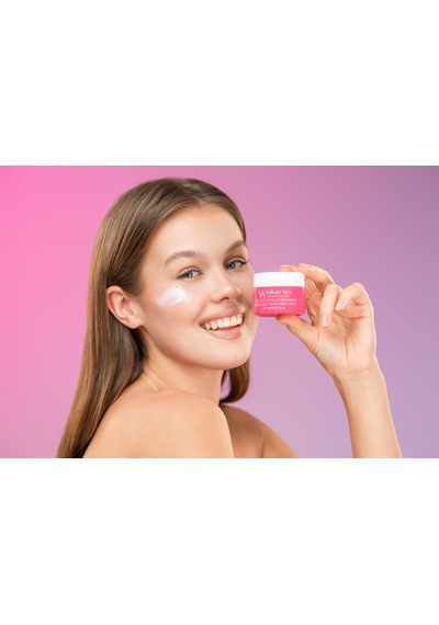 Volkan Ates Natural & Beauty Gül Özlü Nemlendirici Krem Cam Kavanoz 50 Ml