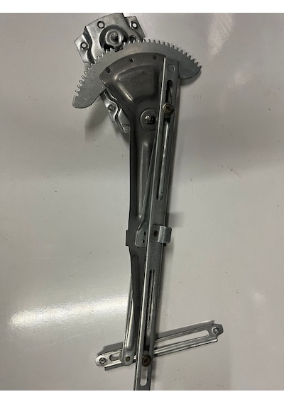 Suzuki Alto Marutti Cam Krikosu Sağ