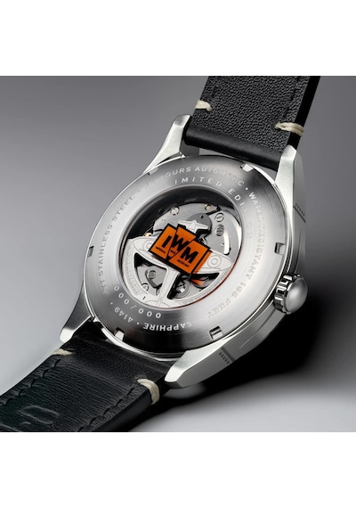 Avı-8 Spitfire Av-4149-01 N3200 Imperial War Museums 24 Hour Automatic Limited Edition Erkek Kol Saa Metalik Gri Avı-8 Spitfire Av-4149-01 N3200 Imperial War Museums 24 Hour Automatic Limited Edition Erkek Kol Saa Metalik Gri
