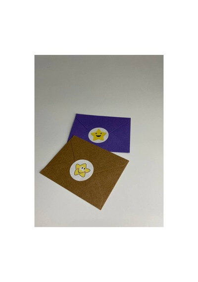 Gülen Yıldızlar Etiketi Karışık Yuvarlak Mat Çıkartma Round Sticker 3 Cm 95 Adet Çok Renkli