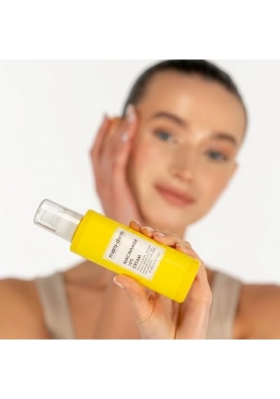 Maruderm Niacinamide%10 Leke Karşıtı Ve Gözenek Görünümü İnceltici Krem Düzensiz Cilt Tonu Ve Dokusuna Karşı Yoğun Etkili Bakım Kremi, 200 Ml