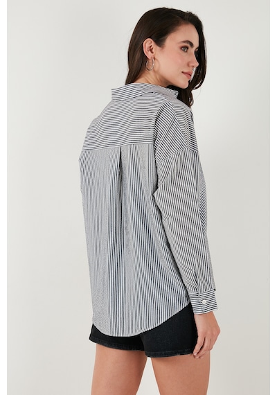 Lela Regular Fit Uzun Kollu Cepli Çizgili Bayan Gömlek 6772895 Siyah