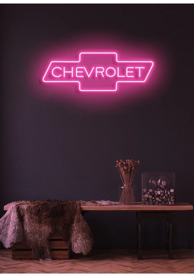 Rent A Carlara Özel Chevrolet Yazılı Neon Tabela Pembe