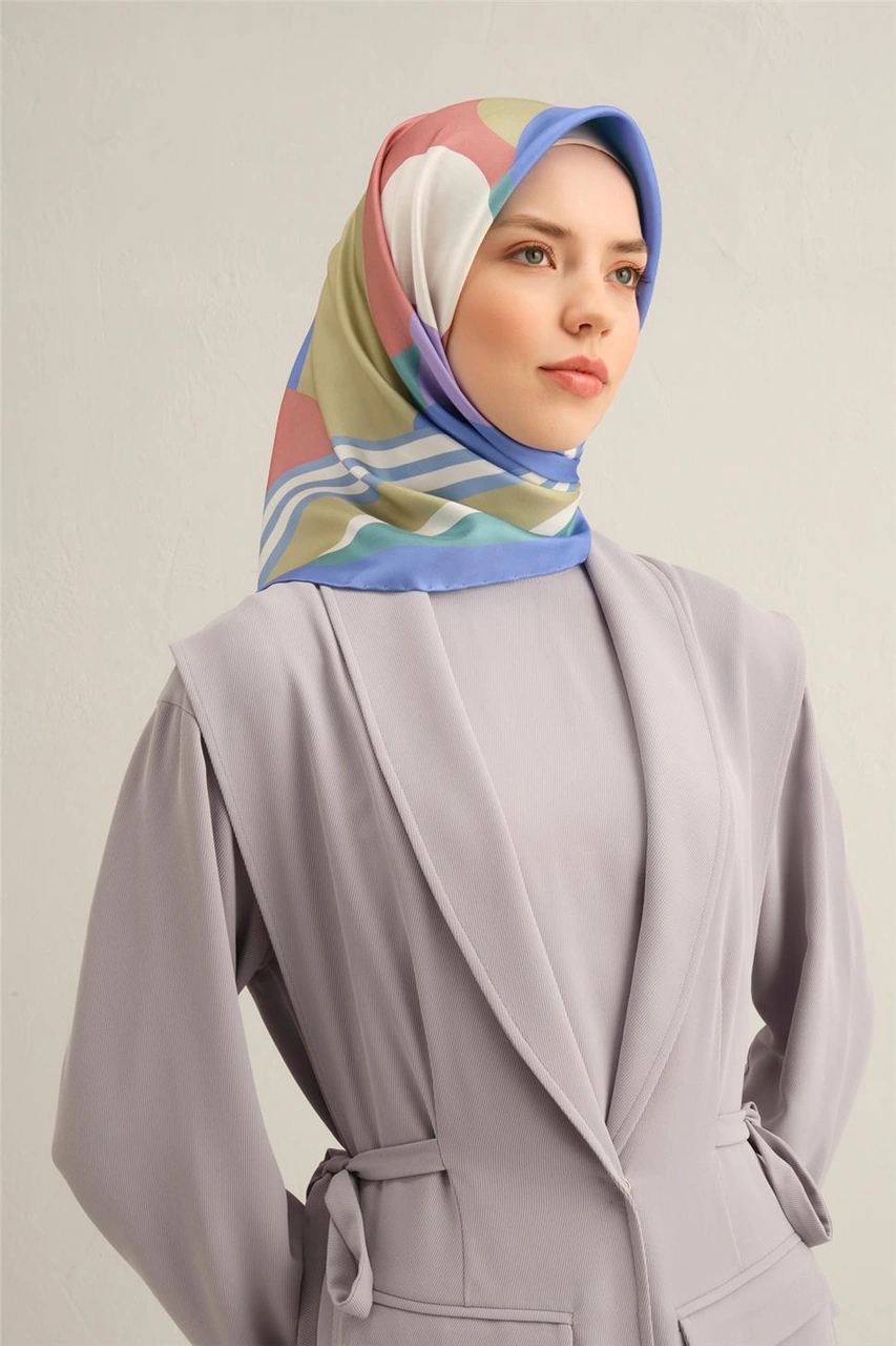 Armine Geometrik Desenli Saf İpek Twill Eşarp 9313d 56 Mavi