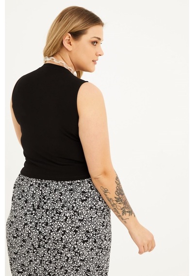 Myline Kolsuz Crop Top (536942049)