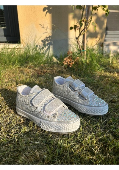 Scarpe Magiche Gümüş Işıklı Kız Çocuğu Ayakkabı 31-35 Numara Arası Işıksızdır Gümüş