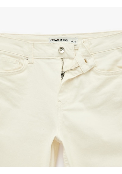 Koton Pamuklu Cepli Düğmeli İspanyol Paça Crop Jean Pantolon - Kick Flare Jeans Kırık Beyaz 6sal40051mw Ekru