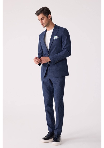Erkek Mavi Slim Fit Çizgili Torba Cep Jogger Pantolonlu Sivri Yak