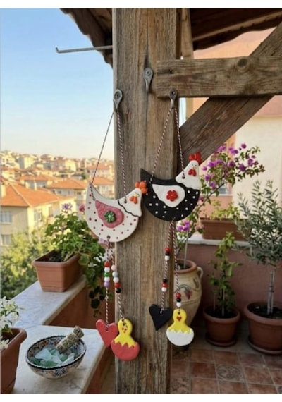 El Yapımı Taş Tozu 2li Tavuk Figürlü - Renkli Balkon Ve Bahçe Asma Süsü - Dekoratif Duvar Süsü