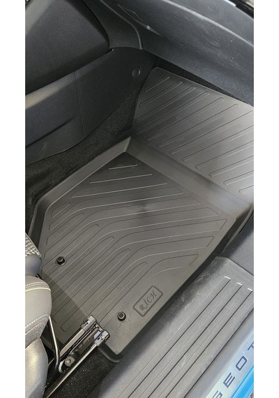Peugeot 2008 Havuzlu Paspas 2019 2020 2021 2022 2023 2024