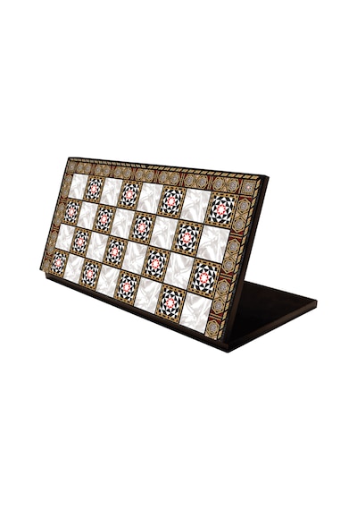 Gifthome Premium Black Metal Klasik Satranç Takımı Ve Katlanır Sedef Desenli Mdf Tahtası 43x43 Cm.