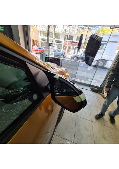 Dacia Sandero Mk3 2020 Sonrası Yarasa Ayna Kapak Parlak Siyah