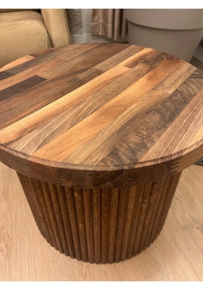 Masif Ceviz Ahşap Orta Sehpa Yuvarlak Salon Sehpası El Yapımı Fluted Tasarım 50x35 Cm