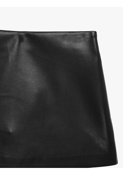 Koton Slim Fit Pileli Suni Deri Görünümlü Şort Etek Siyah 7wak70071pw