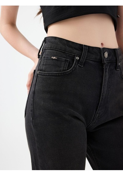 LOFT Comfort Straight Comfort Fit Kadın Pantolon Lf2037062 Q1.v1 Denim LOFT Comfort Straight Comfort Fit Kadın Pantolon Lf2037062 Q1.v1 Denim