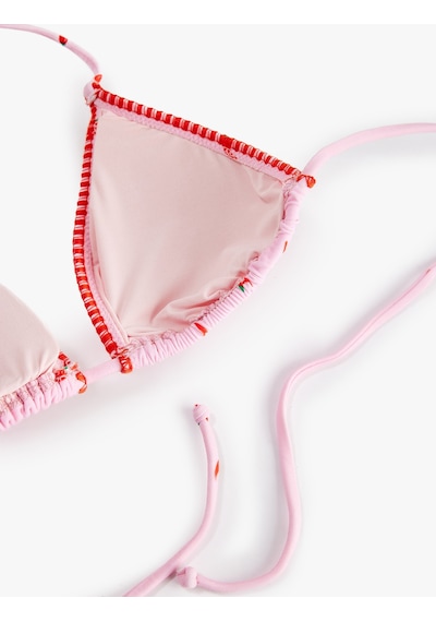 Koton Koton X Sibil Çetinkaya - Biber Baskılı Kroşe Detaylı Üçgen Bikini Üstü Pembe Desenli 6sak10256mm