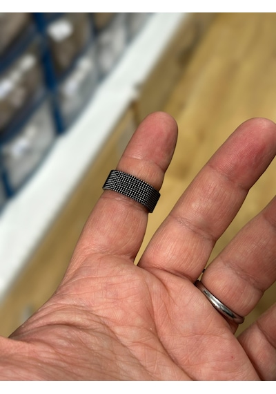 Takı Dükkanı 8 MM Füme Esnek Örgü Hasır Çelik Unisex Yüzük Sba