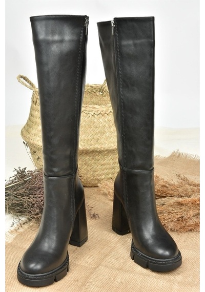 Fox Shoes Siyah Yüksek Topuklu Kadın Çizme L282770109