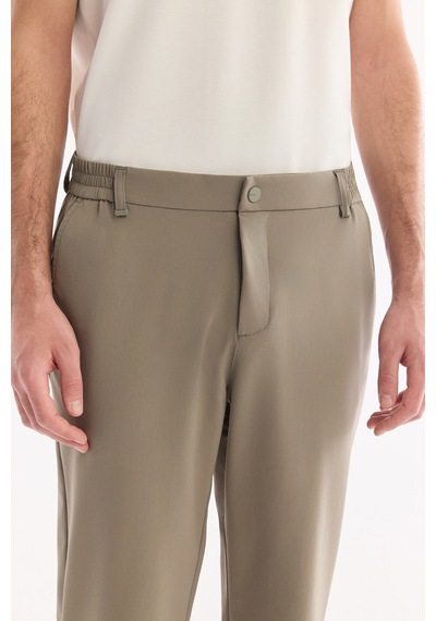 Avva Erkek Haki Yanı Lastikli Kırışmaz Teknik Kumaş Slim Fit Chino Pantolon A61y3077