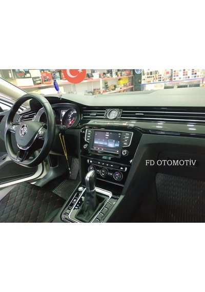Volkswagen Passat B8 Torpido, Konsol, Trim, Göğüs Kaplama Seti Parlak Siyah Renk